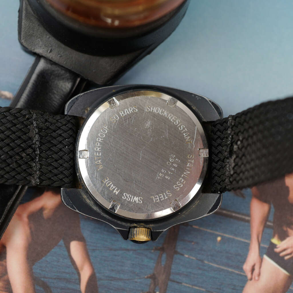 cafe-noir-montre-vintage-marseille-horloger-nationale-mrp-pvd