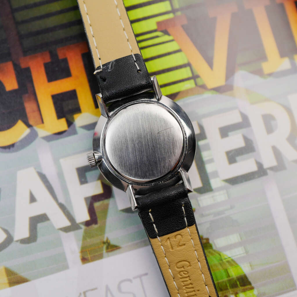 cafe-noir-montre-vintage-marseille-horloger-omega-femme-vintage-acier