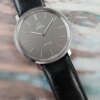 cafe-noir-montre-vintage-marseille-horloger-omega-fine-gris