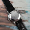cafe-noir-montre-vintage-marseille-horloger-omega-fine-gris