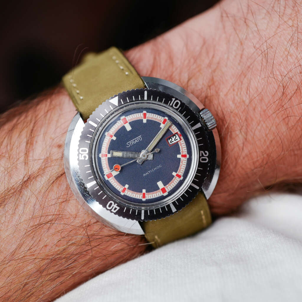 cafe-noir-montre-vintage-marseille-horloger-skin-diver-vintage-strato