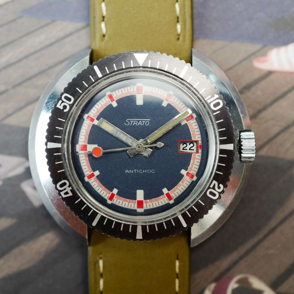 cafe-noir-montre-vintage-marseille-horloger-skin-diver-vintage-strato