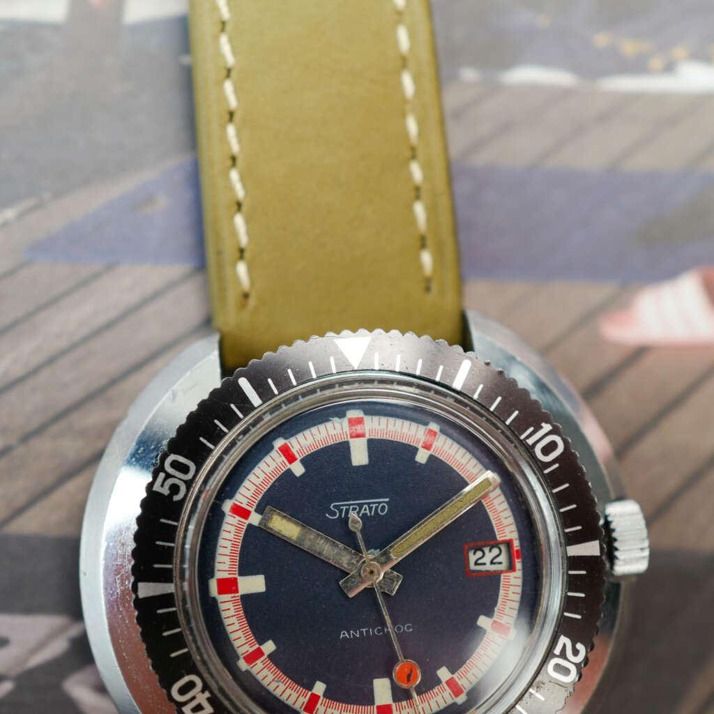 cafe-noir-montre-vintage-marseille-horloger-skin-diver-vintage-strato