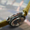 cafe-noir-montre-vintage-marseille-horloger-skin-diver-vintage-strato