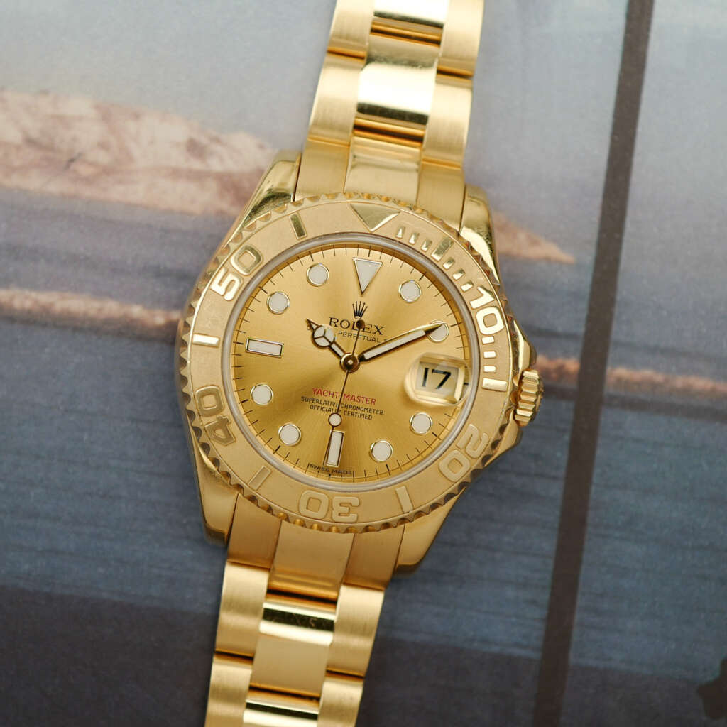 cafe-noir-montre-vintage-marseille-horloger-yacht-master-35-or-jaune-168628