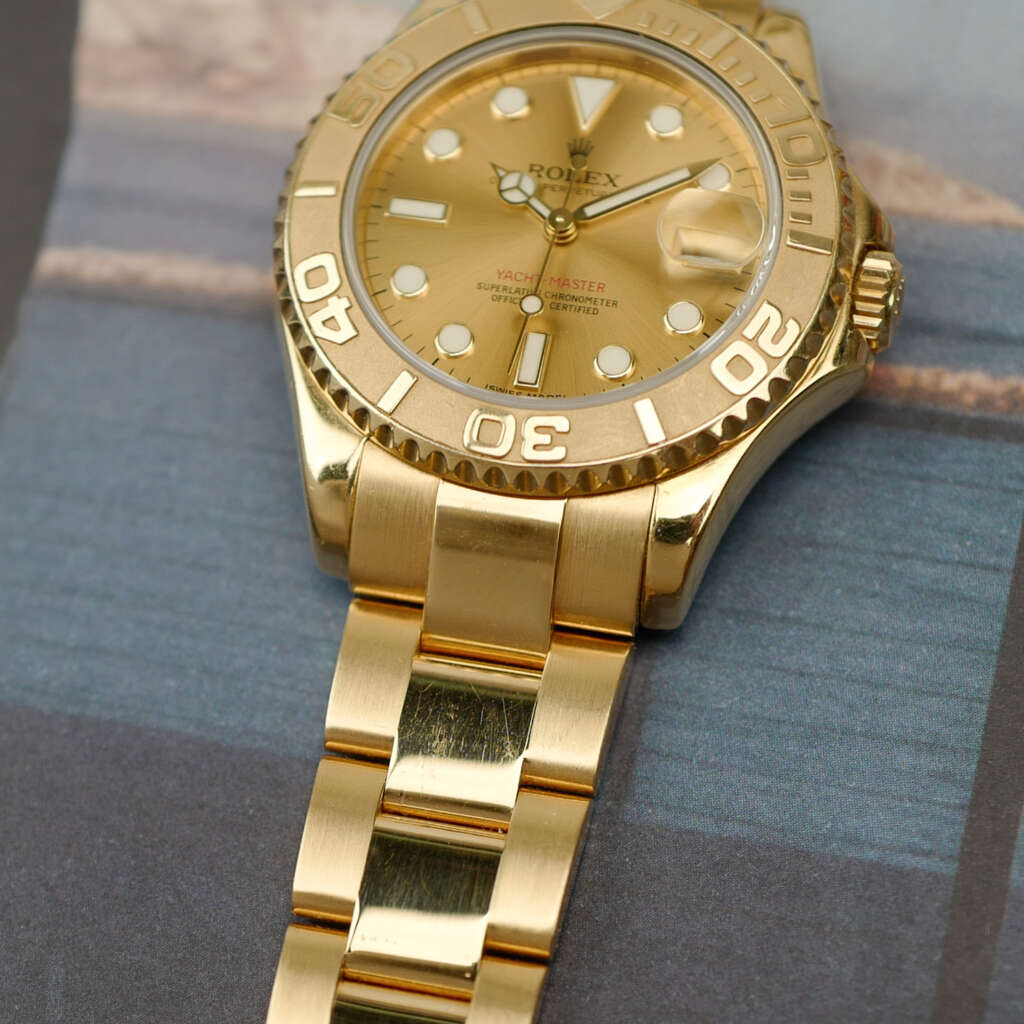 cafe-noir-montre-vintage-marseille-horloger-yacht-master-35-or-jaune-168628