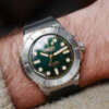 cafe-noir-montre-vintage-marseille-horloger-laventure-limited-green