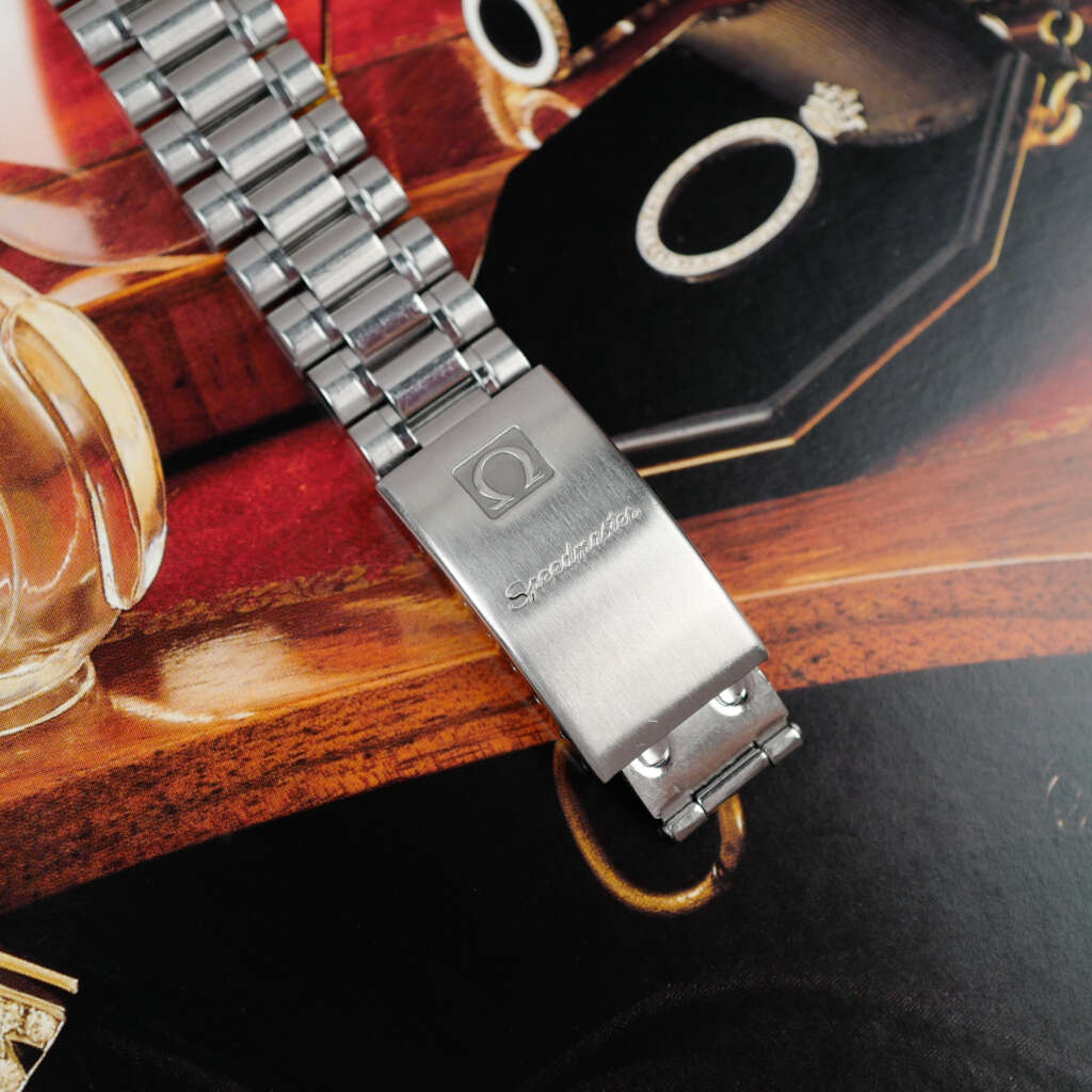 cafe-noir-montre-vintage-marseille-horloger-omega-speedmaster-date-reduced-3511-50-automatique-1993