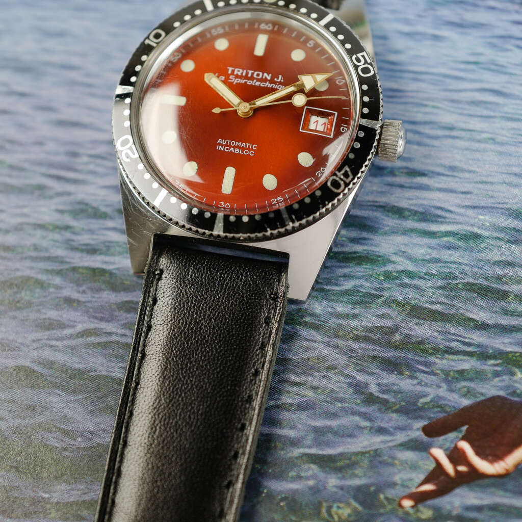 cafe-noir-montre-vintage-marseille-horloger-triton-j-la-spirotechnique-143-200-cousteau-1960_2 cafe-noir-montre-vintage-marseille-horloger-triton-j-la-spirotechnique-143-200-cousteau-1960