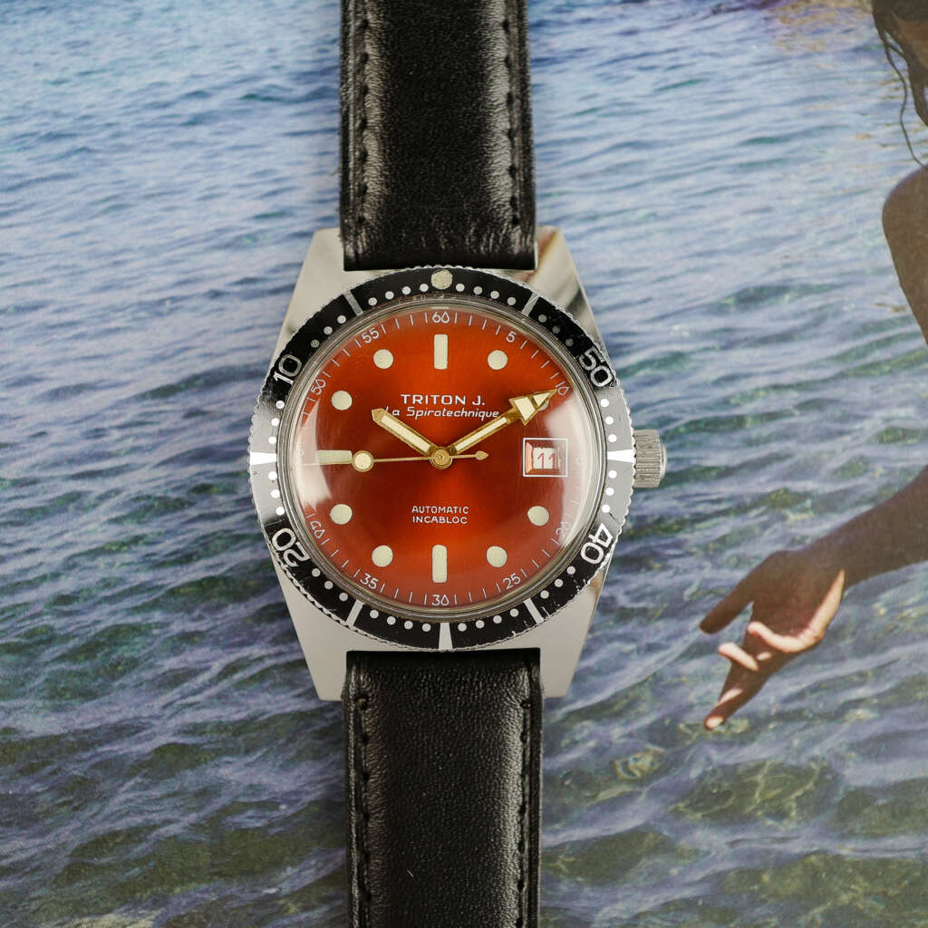 cafe-noir-montre-vintage-marseille-horloger-triton-j-la-spirotechnique-143-200-cousteau-1960_4 cafe-noir-montre-vintage-marseille-horloger-triton-j-la-spirotechnique-143-200-cousteau-1960