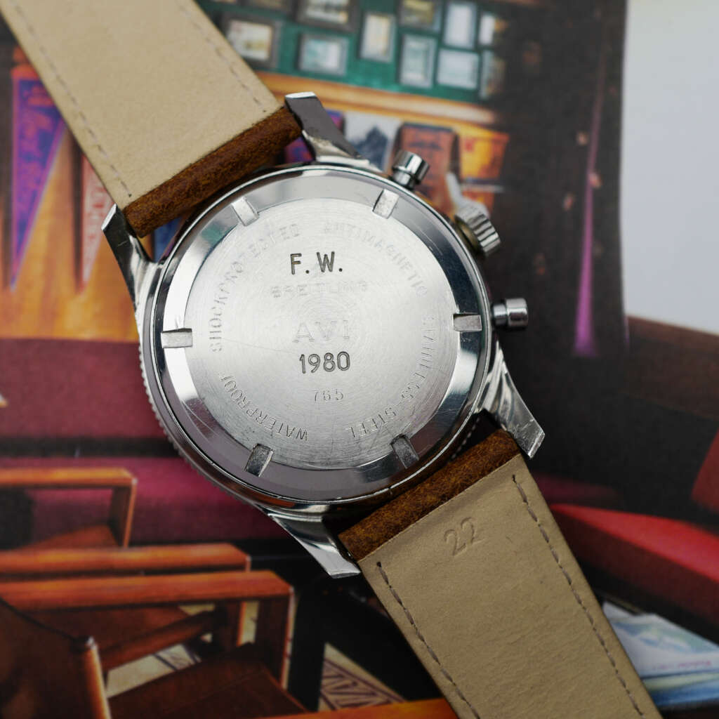 cafe-noir-montre-vintage-marseille-horloger-breitling-chronographe-765-avi-raquel-welch-1969