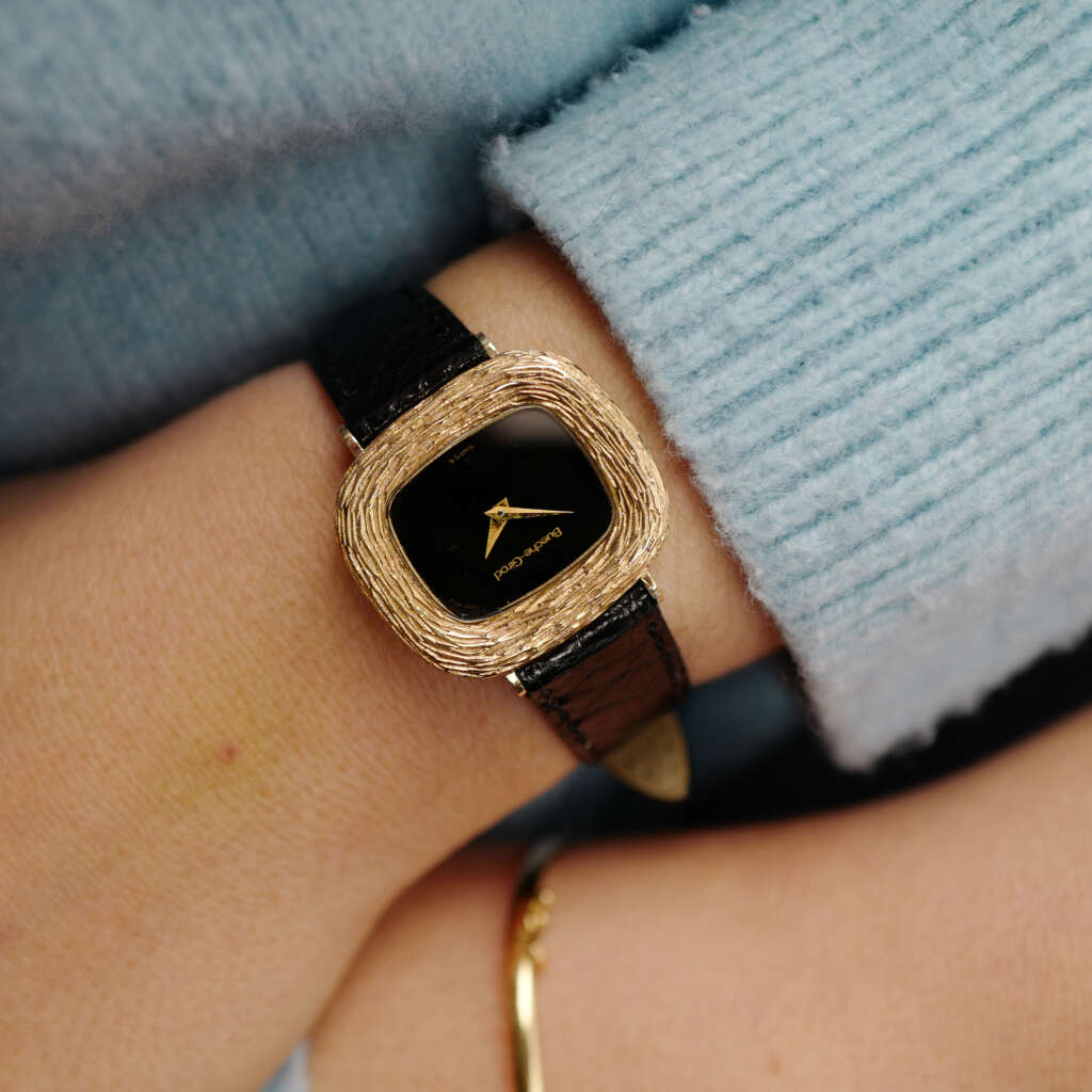 cafe-noir-montre-vintage-marseille-horloger-bueche-girod-bijou-montre-manchette-or-jaune-femme-1970_12 cafe-noir-montre-vintage-marseille-horloger-bueche-girod-bijou-montre-manchette-or-jaune-femme-1970