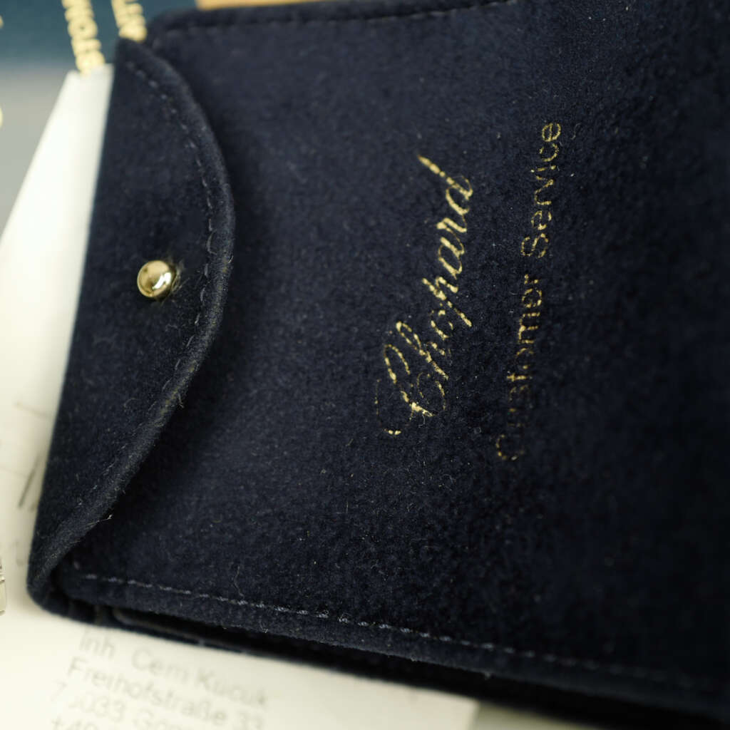 cafe-noir-montre-vintage-marseille-horloger-chopard-st-moritz-femme-8026-1991_18 cafe-noir-montre-vintage-marseille-horloger-chopard-st-moritz-femme-8026-1991