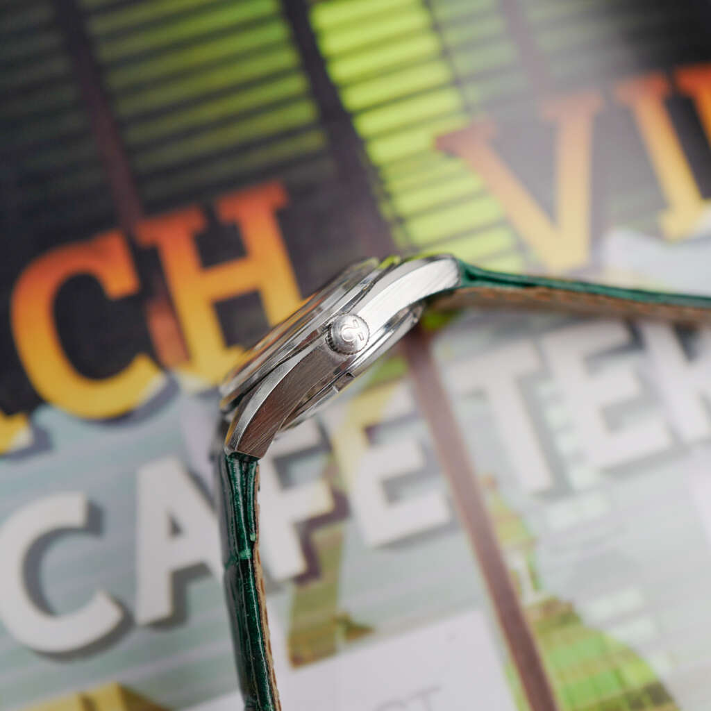 cafe-noir-montre-vintage-marseille-horloger-mini-seamaster-femme-omega-automatique-1980