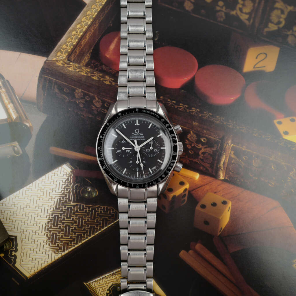 cafe-noir-montre-vintage-marseille-horloger-omega-speedmaster-professional-moonwatch-357050-1990_2 cafe-noir-montre-vintage-marseille-horloger-omega-speedmaster-professional-moonwatch-357050-1990