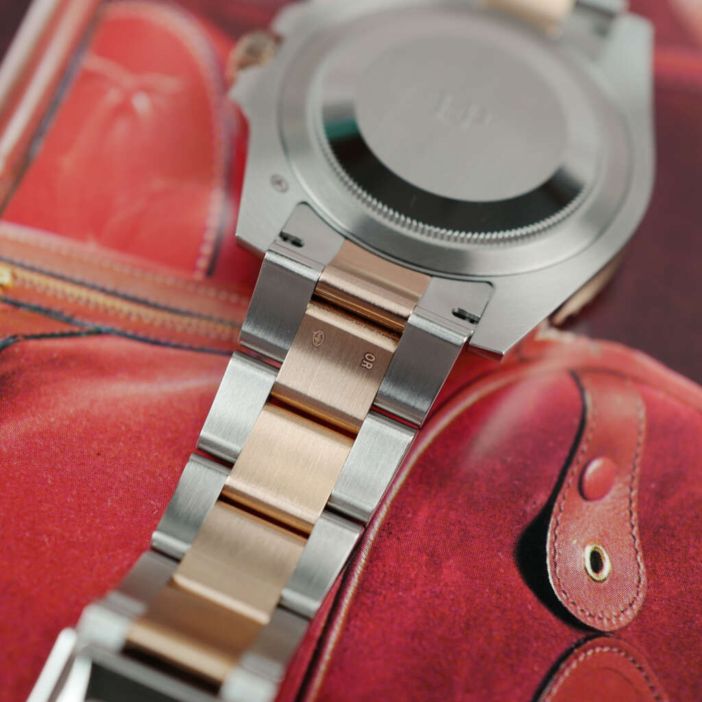 cafe-noir-montre-vintage-marseille-horloger-rolex-gmt-master-2-rootbeer-126711chnr-2023