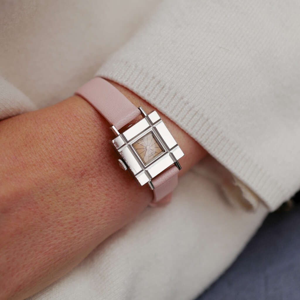 cafe-noir-montre-vintage-marseille-horloger-universal-geneve-lady-cocktail-ice-cube-1960