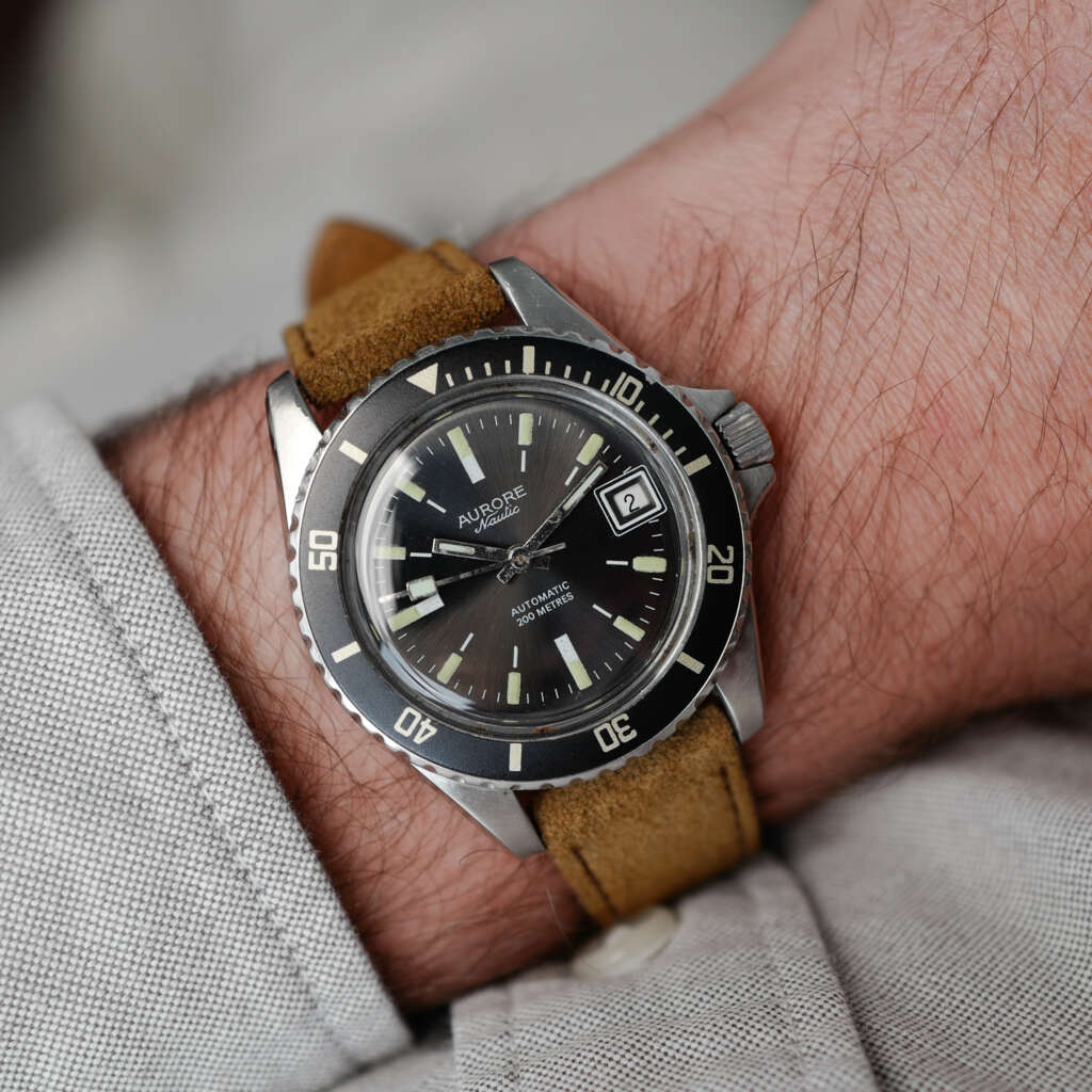 cafe-noir-montre-vintage-marseille-horloger-aurore-nautic-automatic-200m-tritium-1980_10 cafe-noir-montre-vintage-marseille-horloger-aurore-nautic-automatic-200m-tritium-1980