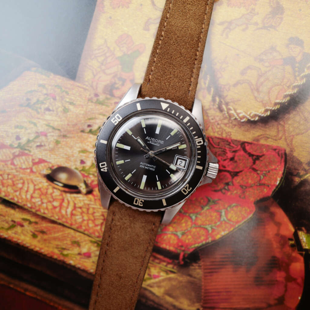 cafe-noir-montre-vintage-marseille-horloger-aurore-nautic-automatic-200m-tritium-1980_4 cafe-noir-montre-vintage-marseille-horloger-aurore-nautic-automatic-200m-tritium-1980