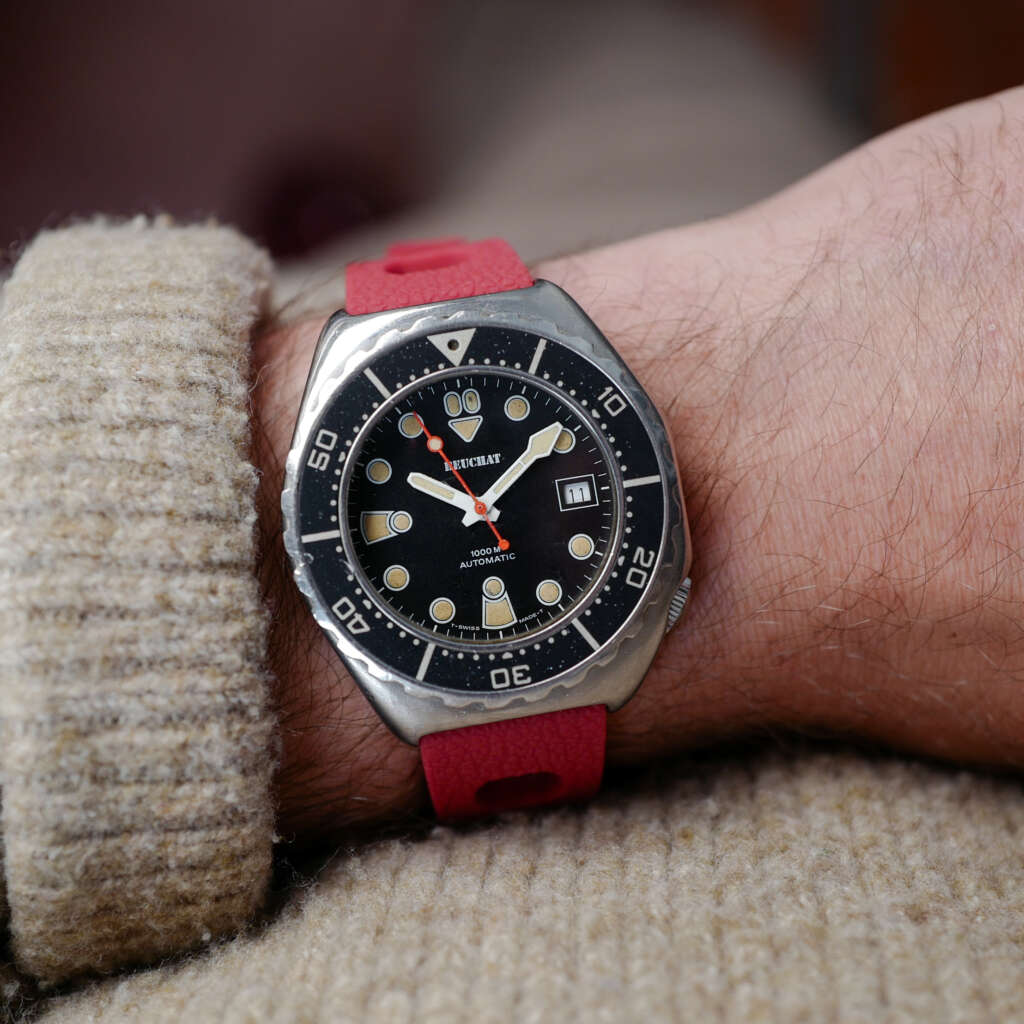 cafe-noir-montre-vintage-marseille-horloger-beuchat-marseille-1000m-marine-nationale-1980