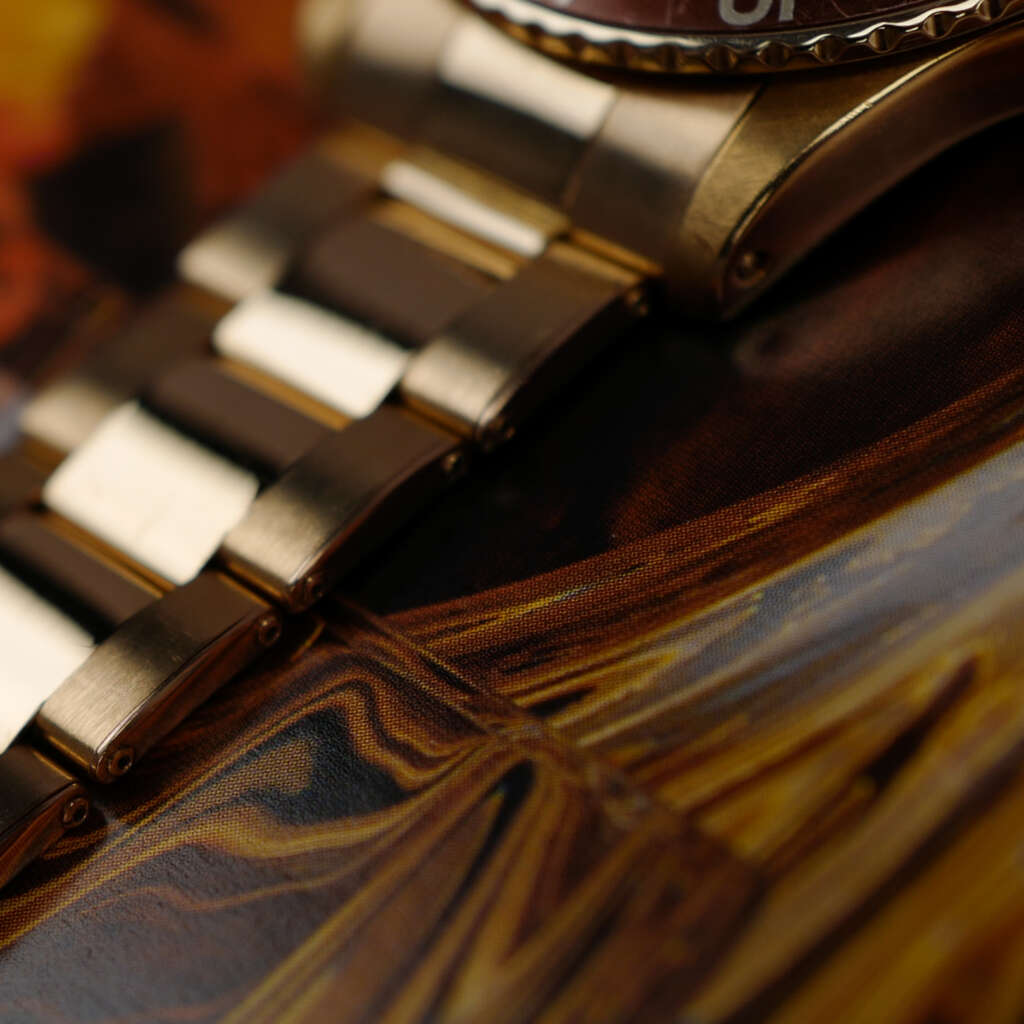 cafe-noir-montre-vintage-marseille-horloger-rolex-gmt-master-1675-or-jaune-rootbeer-1973