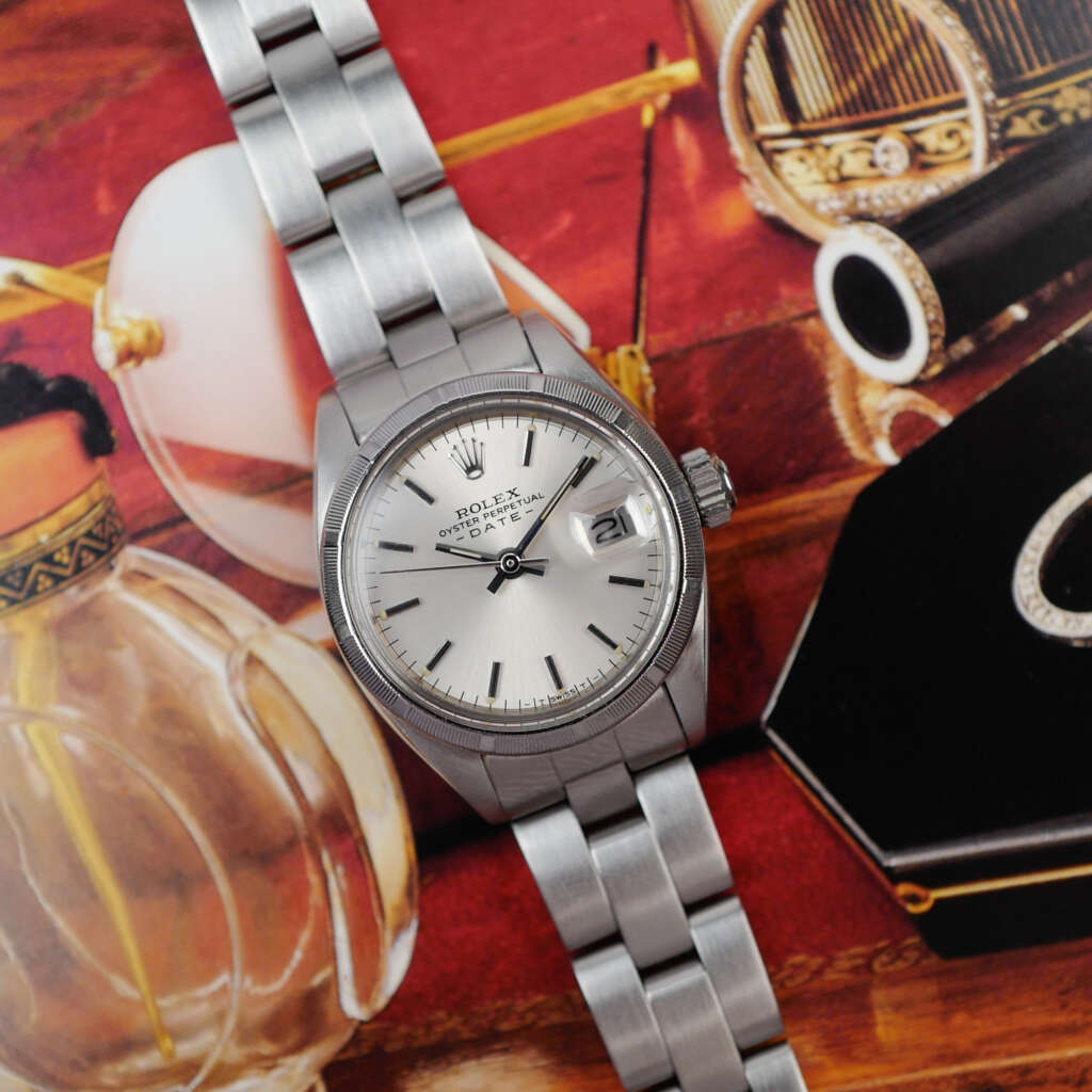 cafe-noir-montre-vintage-marseille-horloger-rolex-mini-oyster-perpetual-date-femme-1978-cadran-blanc