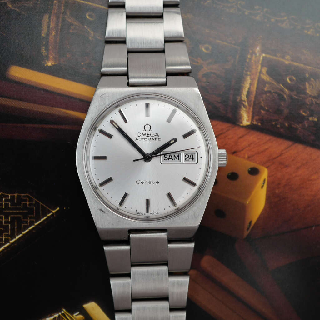 cafe-noir-montre-vintage-marseille-horloger-cartier-tank-must-burgundy-glossy-vintage-1980