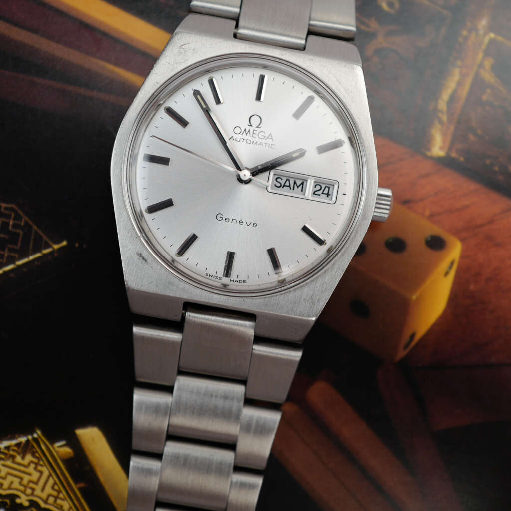 cafe-noir-montre-vintage-marseille-horloger-cartier-tank-must-burgundy-glossy-vintage-1980