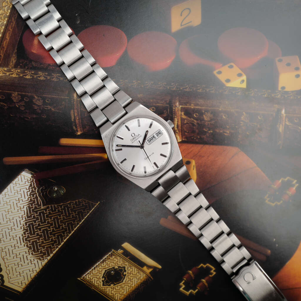 cafe-noir-montre-vintage-marseille-horloger-cartier-tank-must-burgundy-glossy-vintage-1980