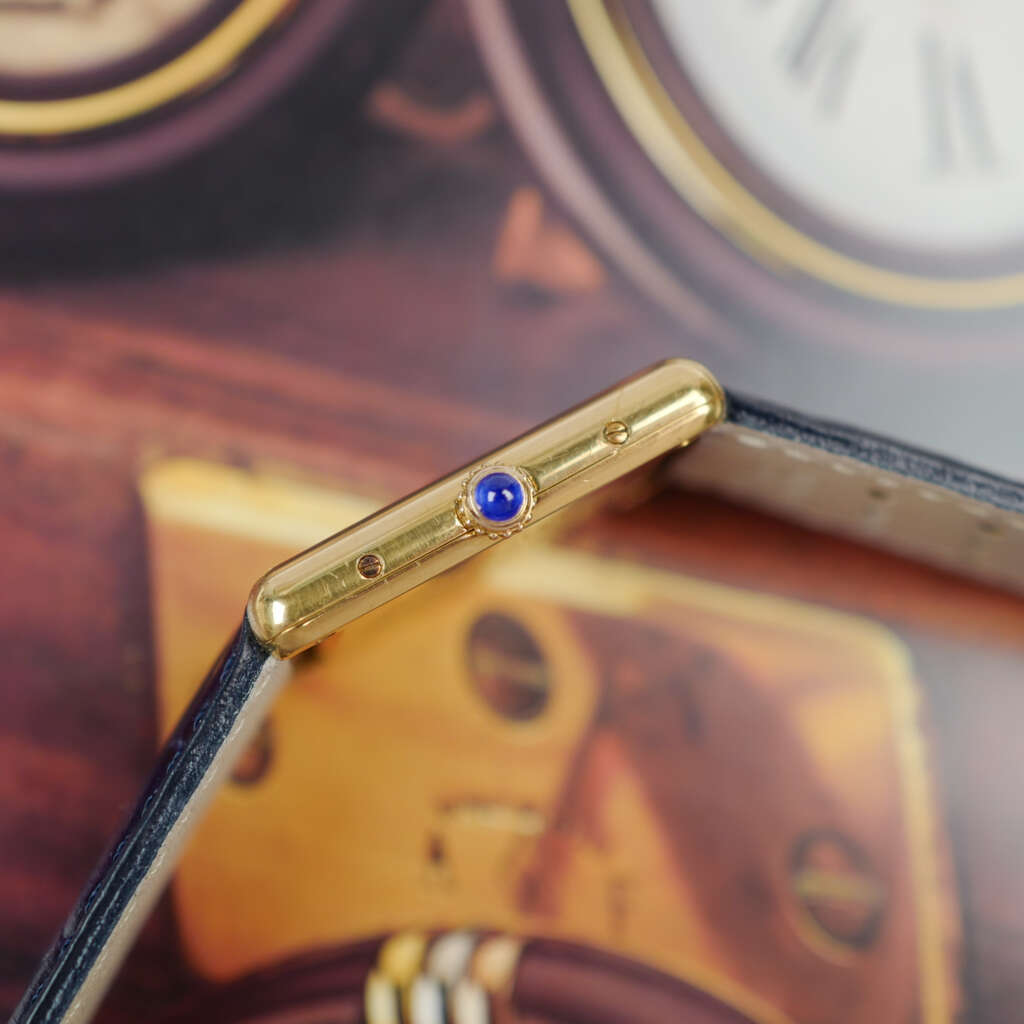 cafe-noir-montre-vintage-marseille-horloger-cartier-tank-must-vermeil-grand-modele-vintage-1990
