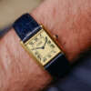 cafe-noir-montre-vintage-marseille-horloger-cartier-tank-must-vermeil-grand-modele-vintage-1990