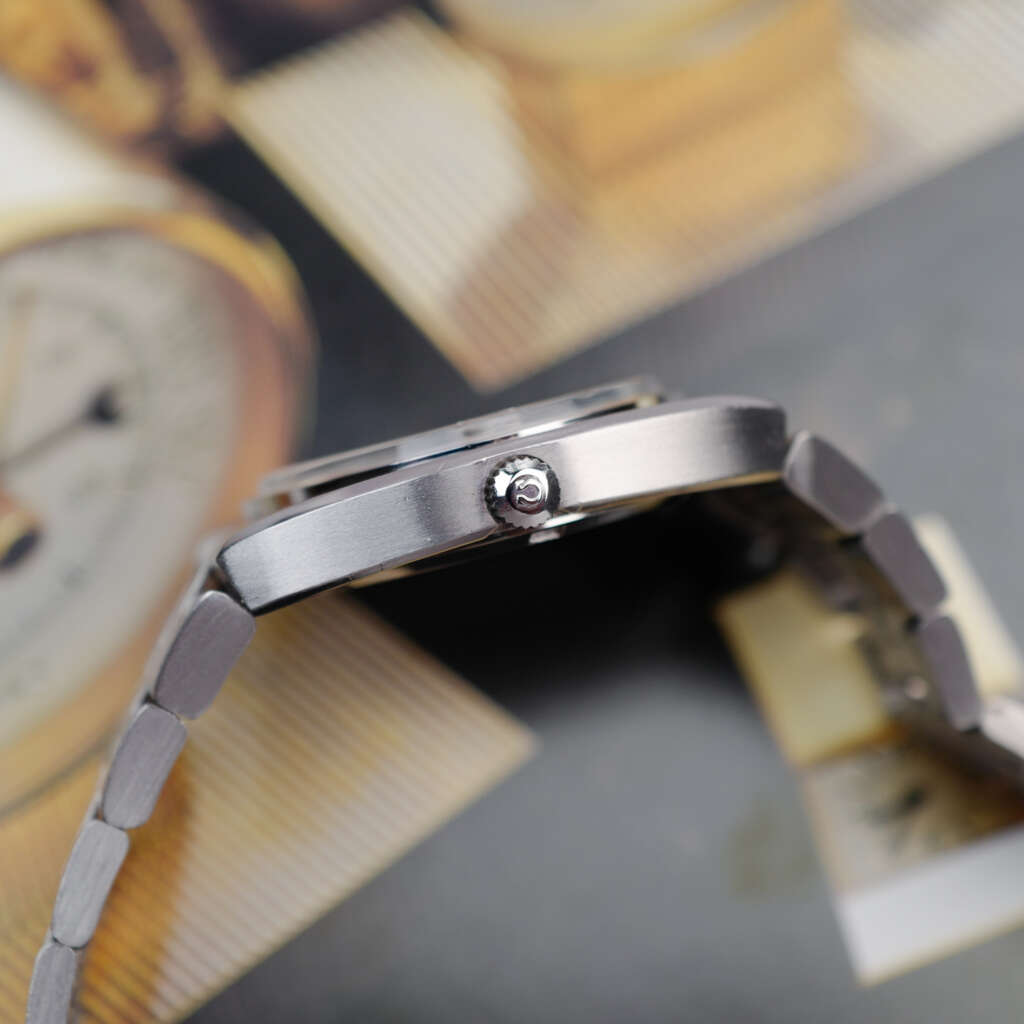 cafe-noir-montre-vintage-marseille-horloger-omega-constellation-168046-chronometer-1970-acier-integre_2