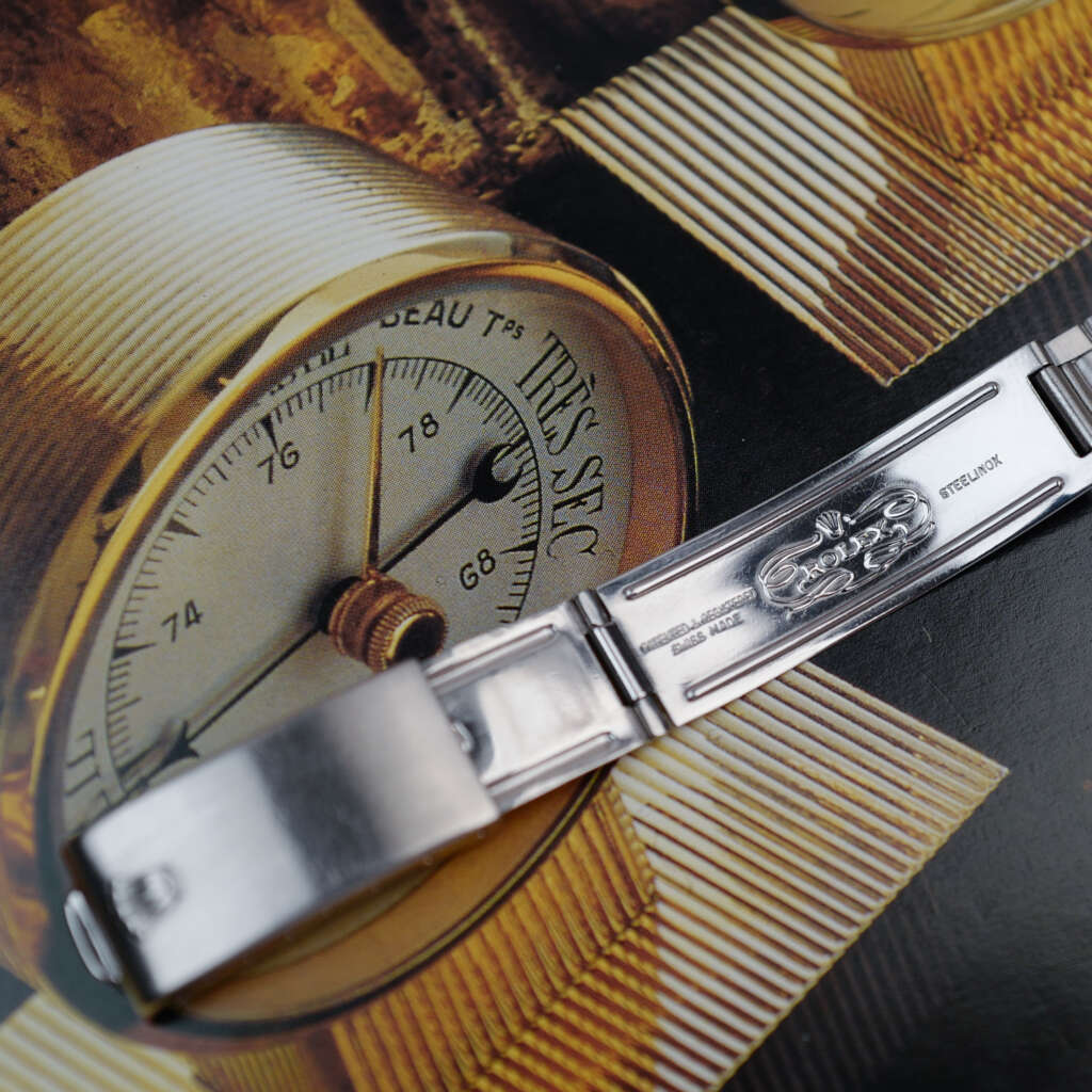 cafe-noir-montre-vintage-marseille-horloger-rolex-oyster-perpetual-date-1501-radial-grey-tritium-full-set-1974