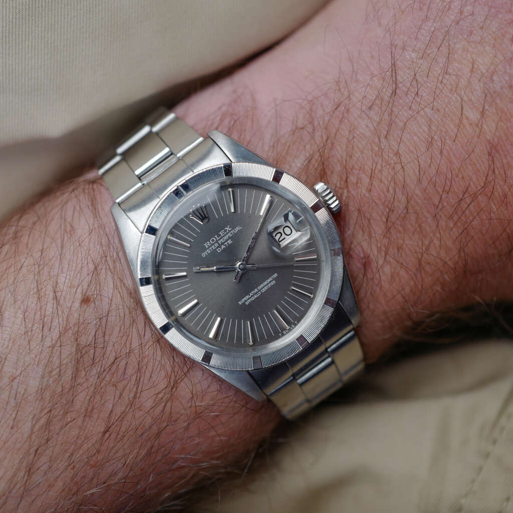 cafe-noir-montre-vintage-marseille-horloger-rolex-oyster-perpetual-date-1501-radial-grey-tritium-full-set-1974