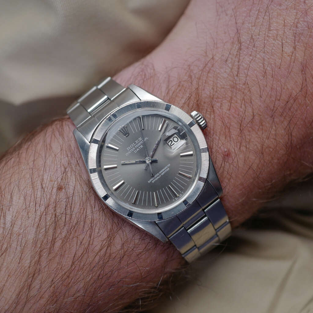 cafe-noir-montre-vintage-marseille-horloger-rolex-oyster-perpetual-date-1501-radial-grey-tritium-full-set-1974