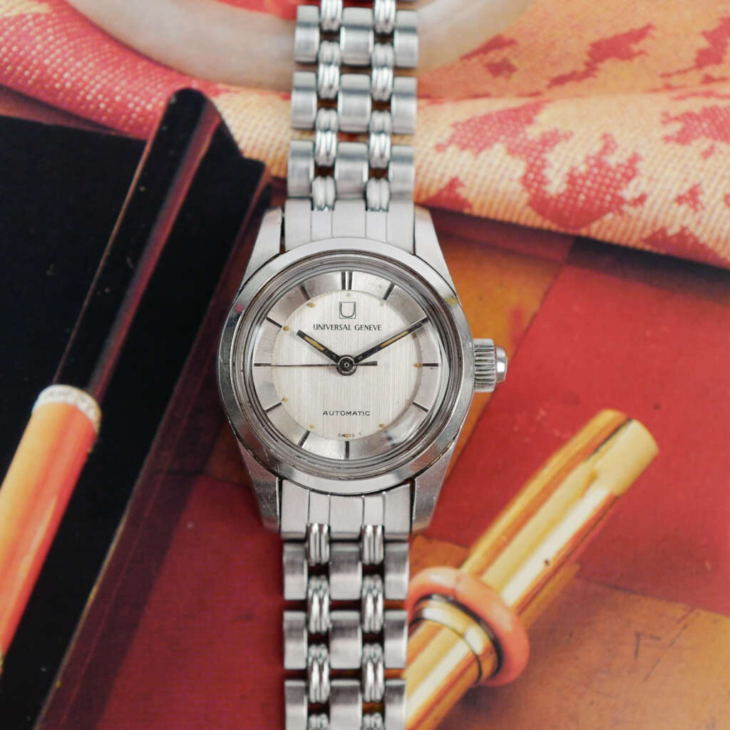 cafe-noir-montre-vintage-marseille-horloger-universal-geneve-mini-polerouter-lady-gay-freres-1960