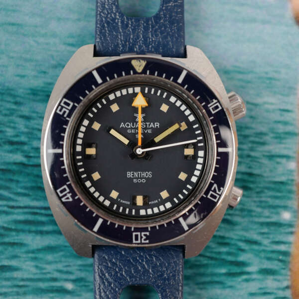 cafe-noir-montre-vintage-marseille-horloger-aquastar-benthos-500-deep-diver-1960-thermometre