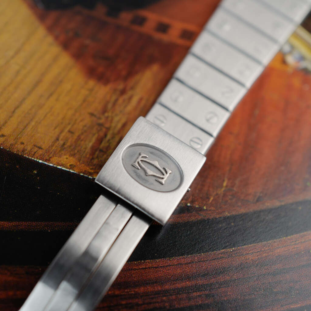 cafe-noir-montre-vintage-marseille-horloger-cartier-santos-ghost-gris-2960