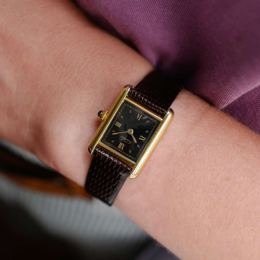 cafe-noir-montre-vintage-marseille-horloger-cartier-tank-must-art-deco-noir-1980-femme_2 cafe-noir-montre-vintage-marseille-horloger-cartier-tank-must-art-deco-noir-1980-femme