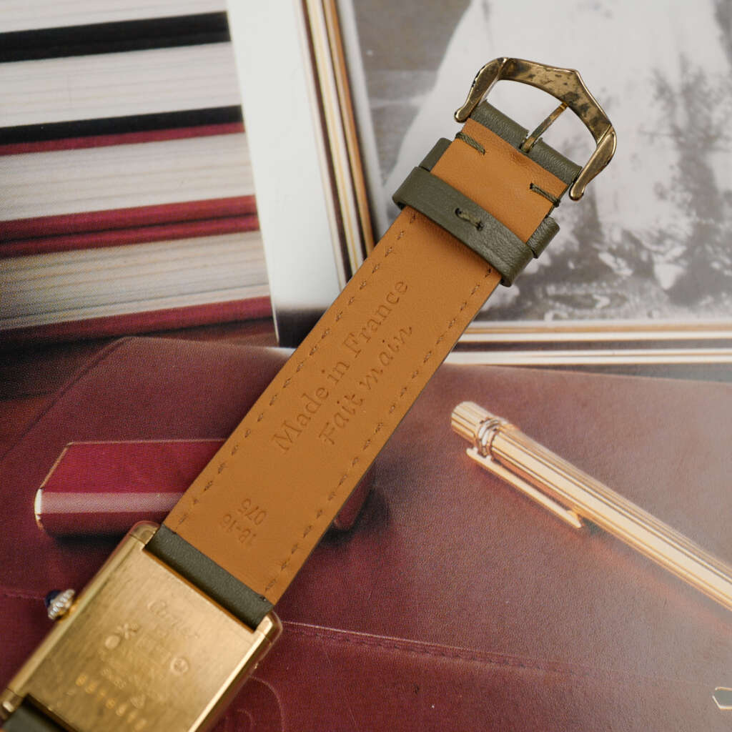 cafe-noir-montre-vintage-marseille-horloger-cartier-tank-must-grand-modele-dore-mecanique-1980