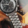 cafe-noir-montre-vintage-marseille-horloger-omega-speedmaster-reduced-tritium-1750032-automatique-1980