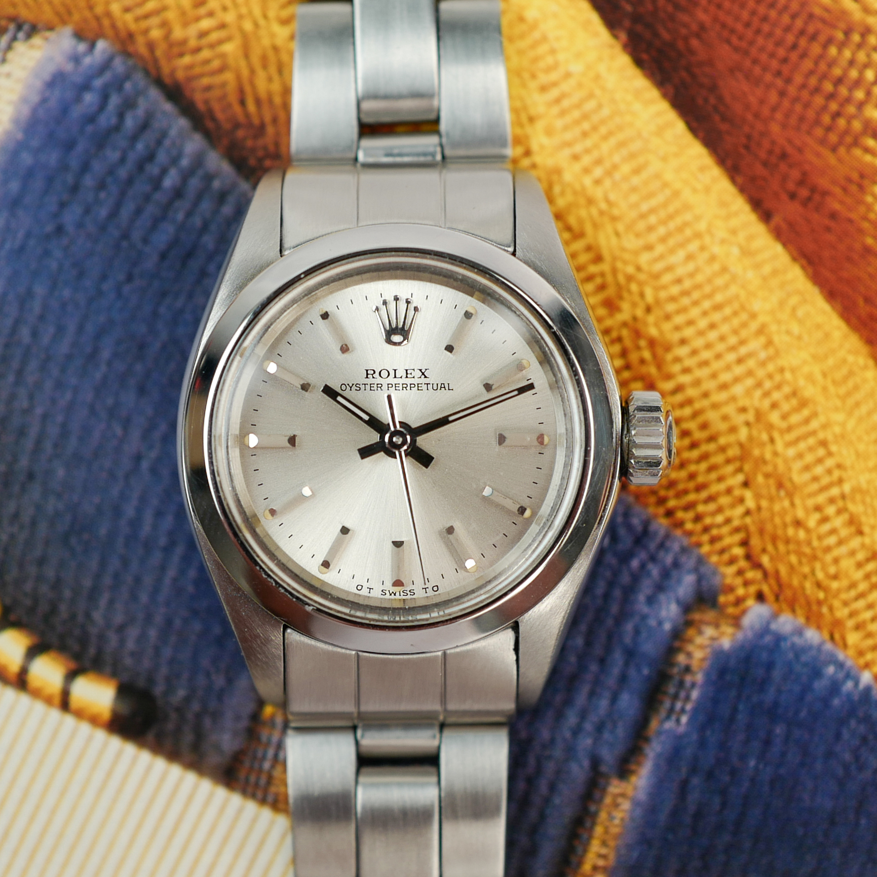 ROLEX mini-Oyster Perpetual pour Femme – Réf. 6718 « Sigma Dial » (Vintage 1973)