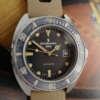 cafe-noir-montre-vintage-marseille-horloger-scubapro-500-professional-diver-monnin-case-1970