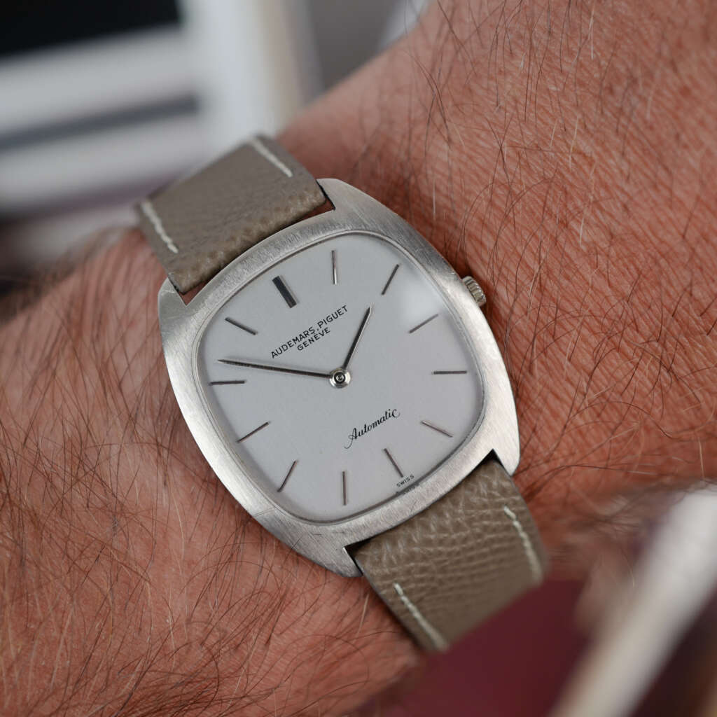 cafe-noir-montre-vintage-marseille-horloger-audemars-piguet-ultra-plat-5279-or-blanc-1960