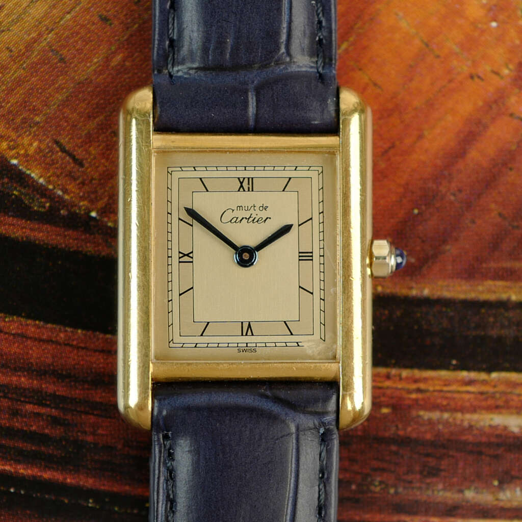 cafe-noir-montre-vintage-marseille-horloger-cartier-tank-must-quartz-femme-1990