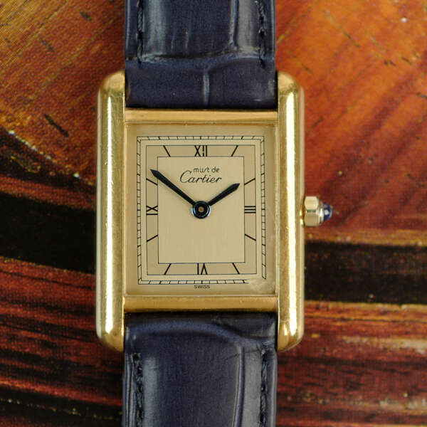 cafe-noir-montre-vintage-marseille-horloger-cartier-tank-must-quartz-femme-1990