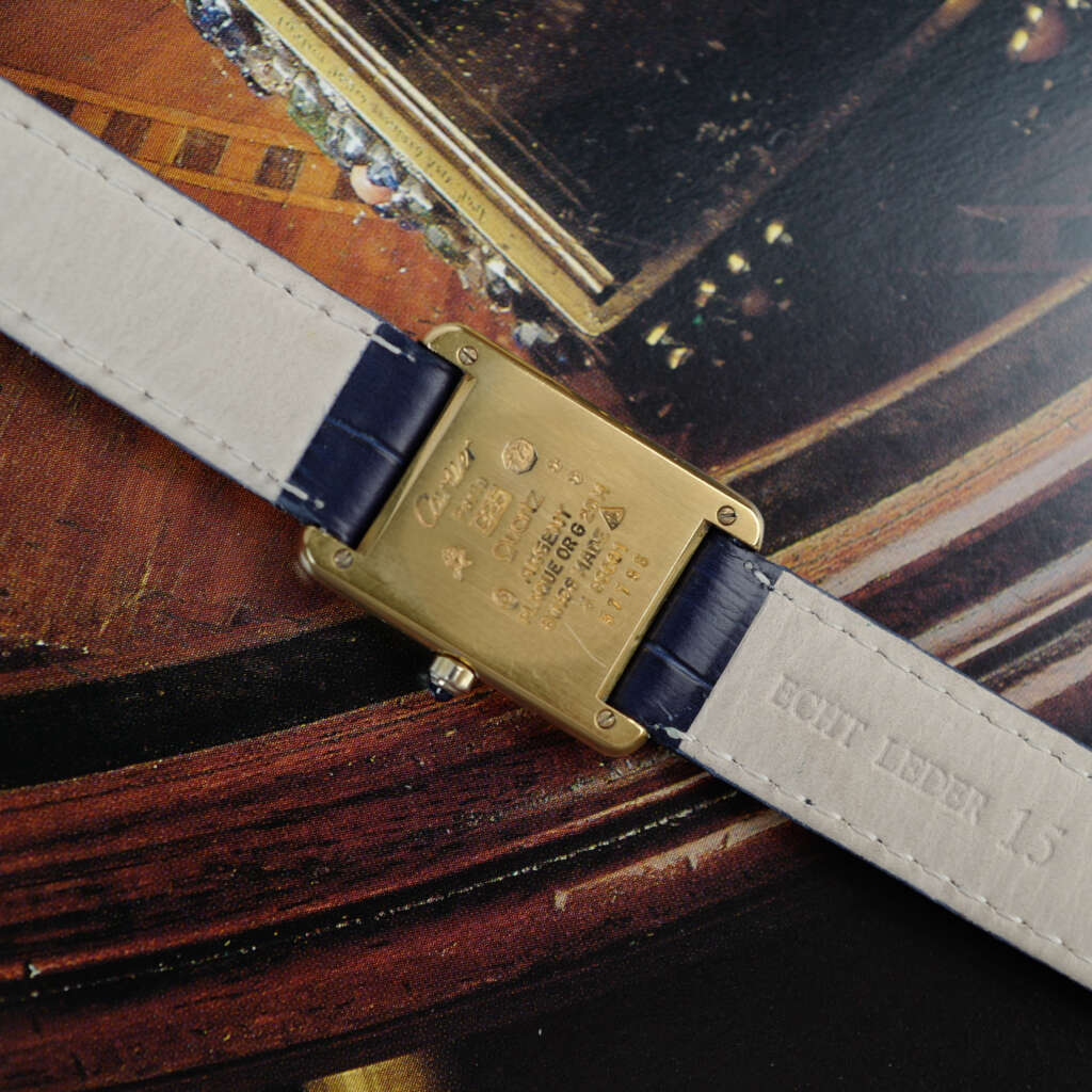 cafe-noir-montre-vintage-marseille-horloger-cartier-tank-must-quartz-femme-1990