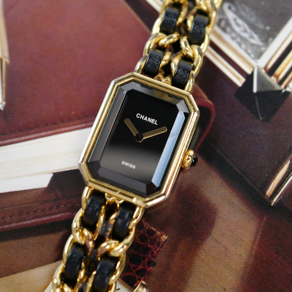 cafe-noir-montre-vintage-marseille-horloger-chanel-premiere-femme-quartz-2010