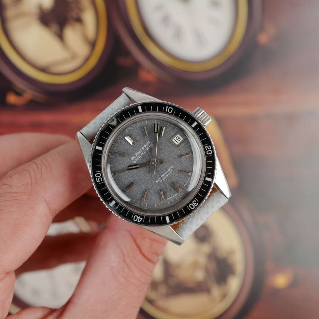 cafe-noir-montre-vintage-marseille-horloger-blancpain-bathyscaphe-37mm-cadran-gris-tritium