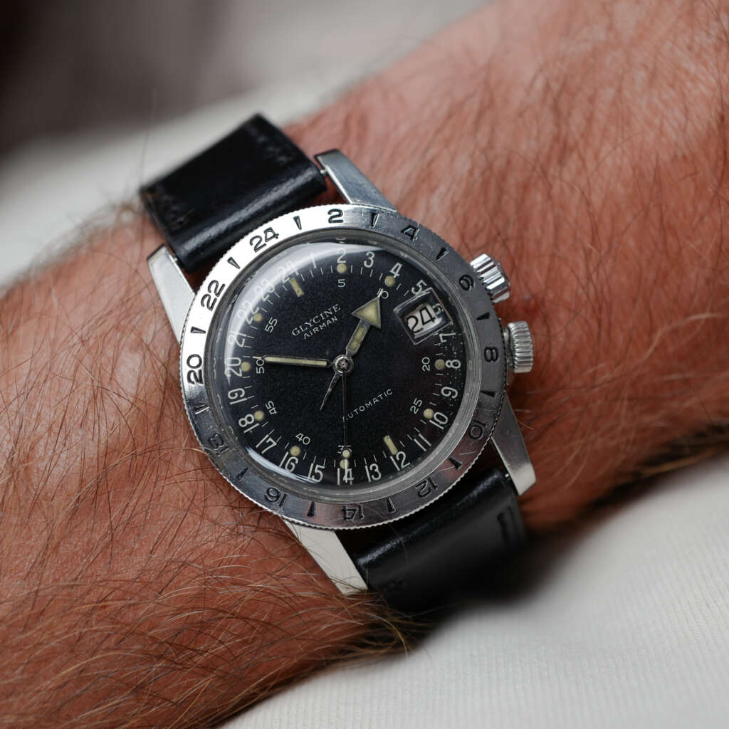 cafe-noir-montre-vintage-marseille-horloger-glycine-airman-pilote-24h-1965
